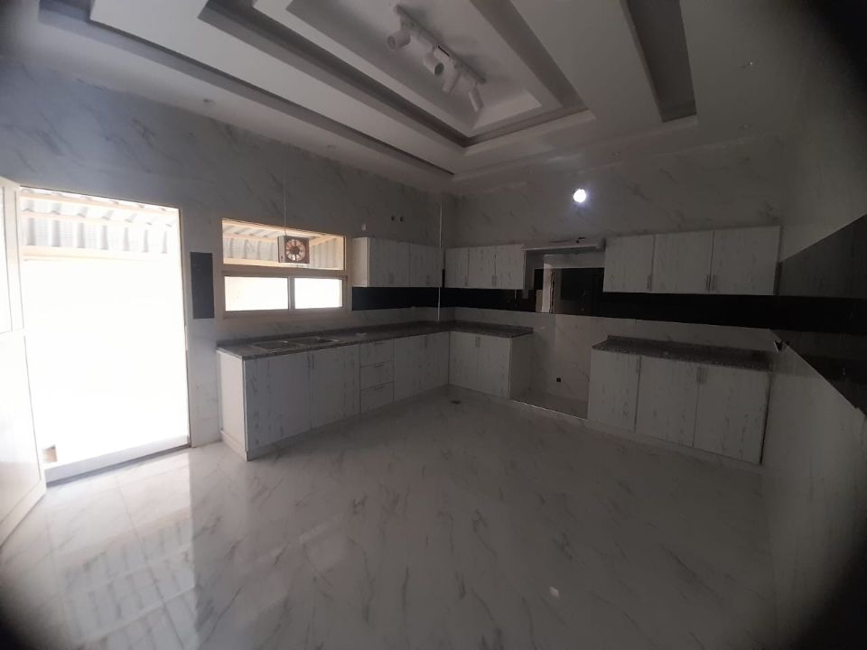 Stunning Bedroom Villa For Sale In Al Yasmeen Area Ajman